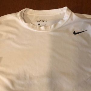 White Nike Long Sleeve Dri-Fit shirt Size M